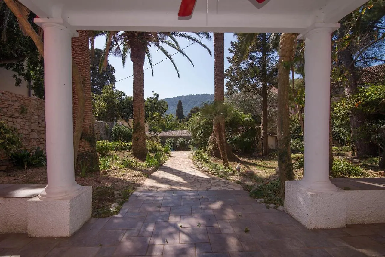 Red House Veli Lošinj