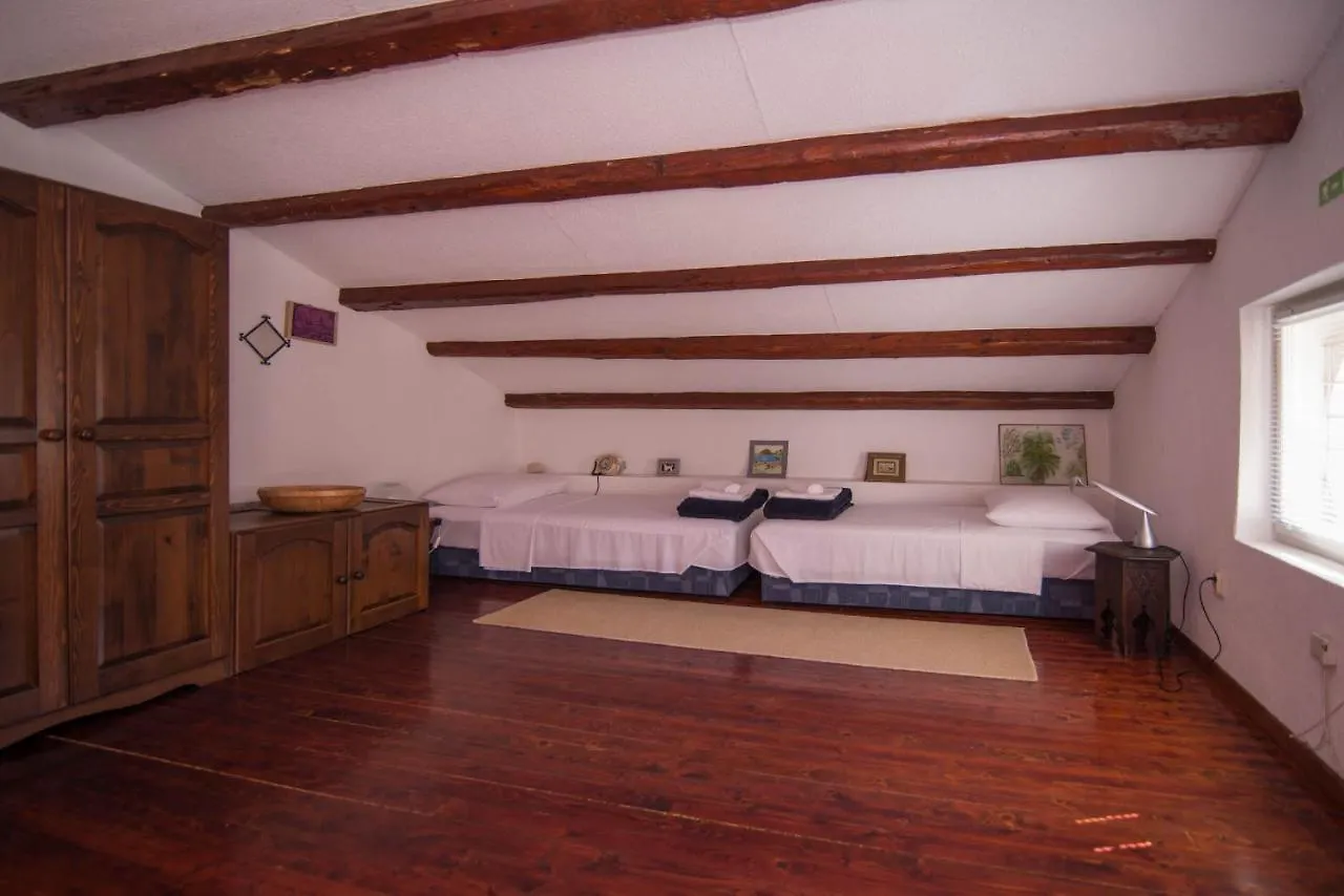 Σπίτι διακοπών Red House Veli Lošinj