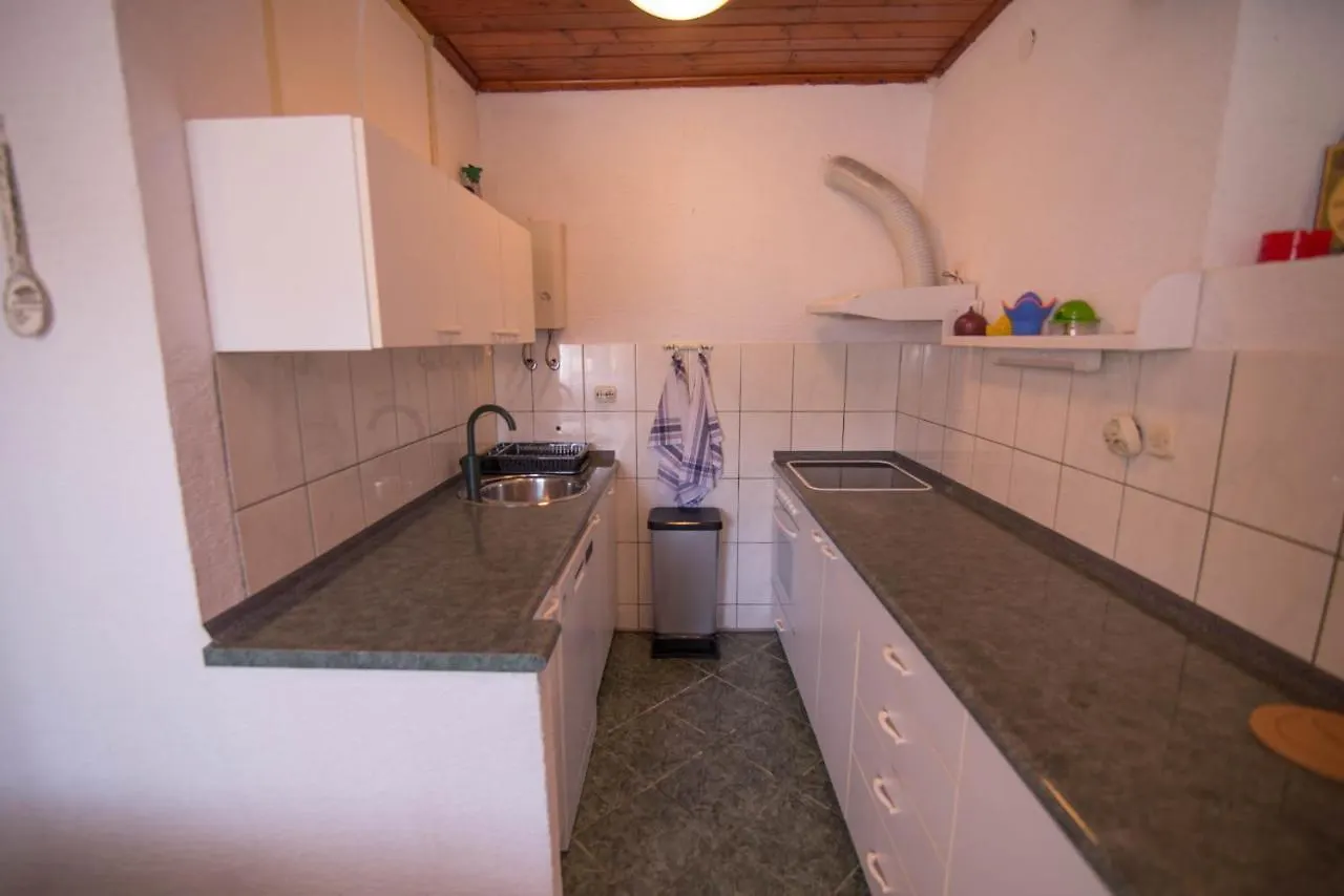 Red House Veli Lošinj Κροατία