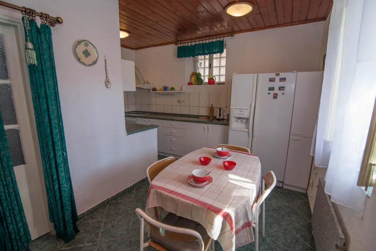 Σπίτι διακοπών Red House Veli Lošinj Κροατία