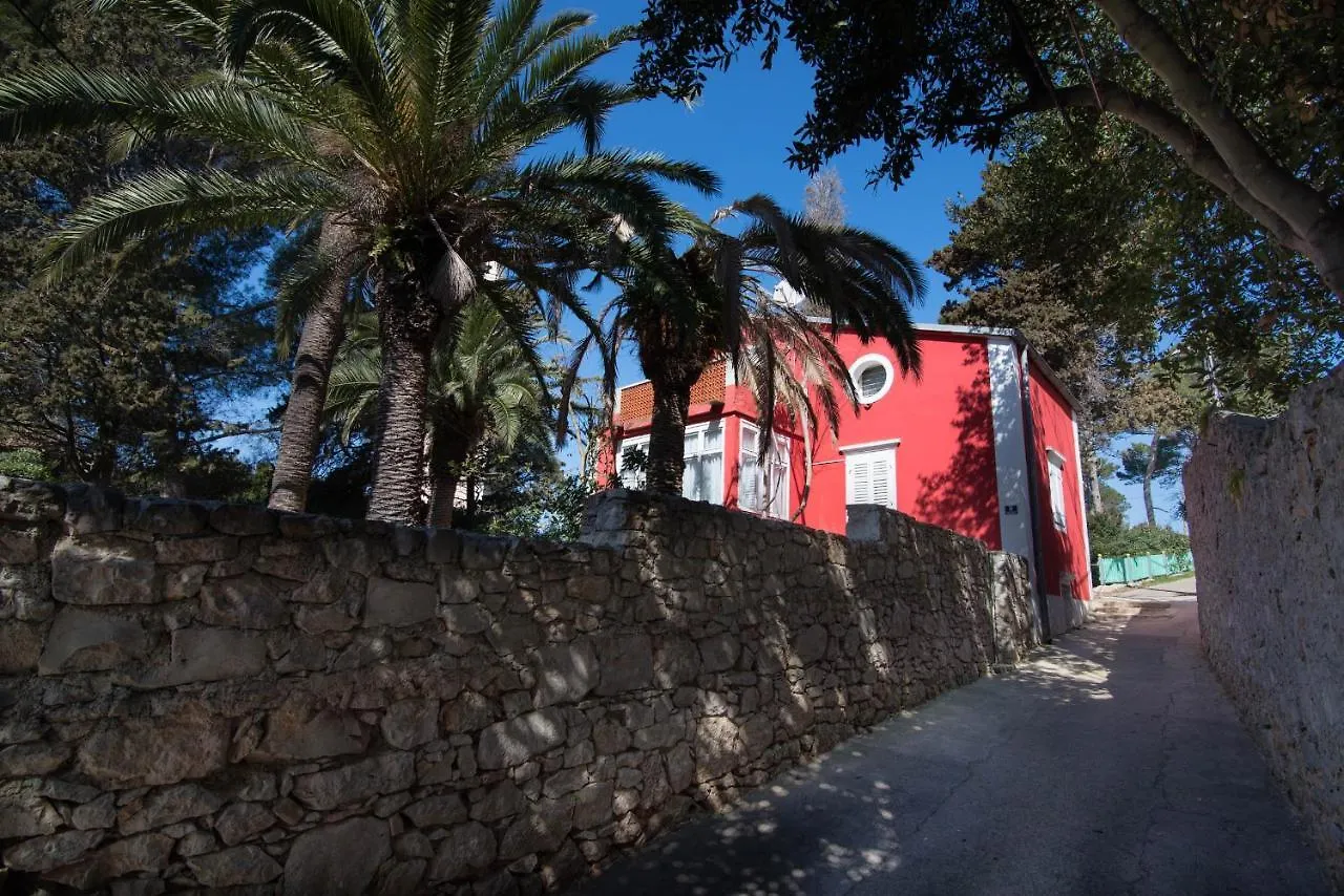 Σπίτι διακοπών Red House Veli Lošinj